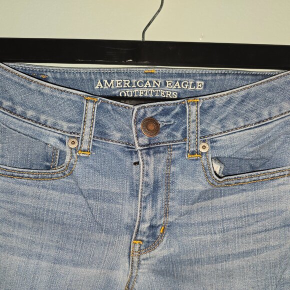 American Eagle Womens Straight Super Stretch Jeans Sz 2 Reg, 2013, Style 8261 #6 - Picture 4 of 12